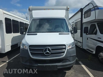 2022 Mercedes-Benz Sprinter 3500XD Cab Chassis DRW – miniatura 2