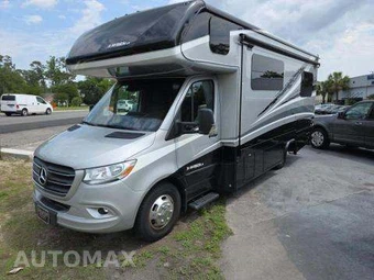 2022 Mercedes-Benz Sprinter 3500XD Cab Chassis DRW