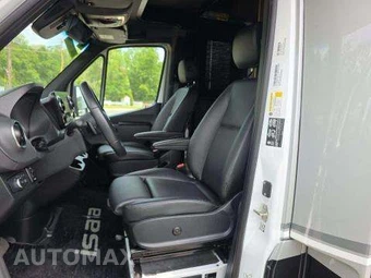 2022 Mercedes-Benz Sprinter 3500XD Cab Chassis DRW – miniatura 6