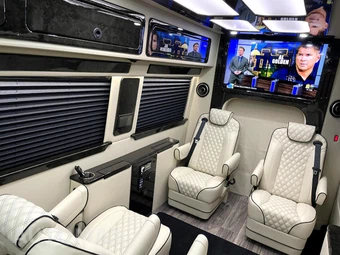 2022 Mercedes-Benz Sprinter 3500XD Cargo Van DRW High Roof 170.0" WB - miniatura 21