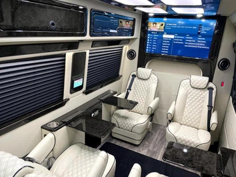 2022 Mercedes-Benz Sprinter 3500XD Cargo Van DRW High Roof 170.0" WB - miniatura 6