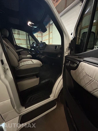 2022 Mercedes-Benz Sprinter 3500XD Cargo Van High Roof 170.0" WB - miniatura 9