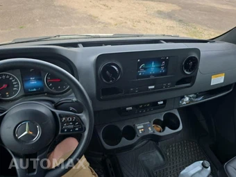 2022 Mercedes-Benz Sprinter 4500 Cab Chassis DRW - miniatura 14