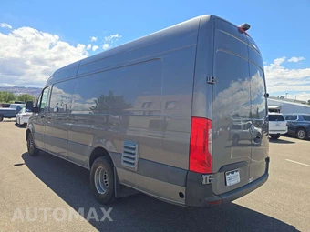 2022 Mercedes-Benz Sprinter 4500 Cargo Van DRW High Roof 170.0" WB - miniatura 2