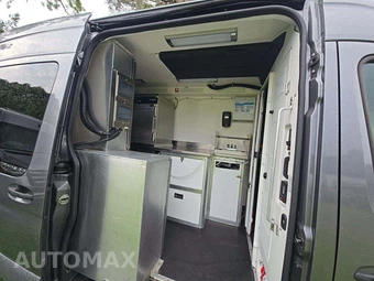 2022 Mercedes-Benz Sprinter 4500 Cargo Van DRW High Roof 170.0" WB - miniatura 15