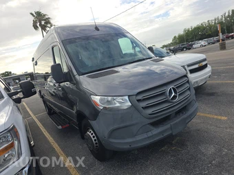 2022 Mercedes-Benz Sprinter 4500 Cargo Van DRW High Roof 170.0" WB - miniatura 3