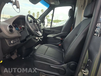 2022 Mercedes-Benz Sprinter 4500 Cargo Van DRW High Roof 170.0" WB - miniatura 7
