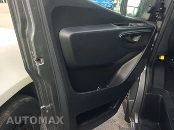 2022 Mercedes-Benz Sprinter 4500 Cargo Van DRW High Roof 170.0" WB - miniatura 9