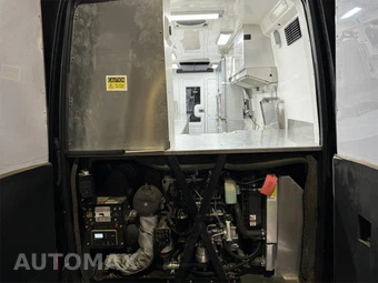2022 Mercedes-Benz Sprinter 4500 Cargo Van DRW High Roof 170.0" WB - miniatura 14