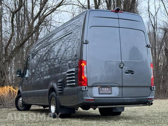 2022 Mercedes-Benz Sprinter 4500 Cargo Van DRW High Roof 170.0" WB - miniatura 16