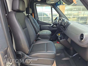 2022 Mercedes-Benz Sprinter 4500 Cargo Van DRW High Roof 170.0" WB - miniatura 18