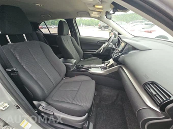 2022 Mitsubishi Eclipse Cross ES - miniatura 8