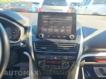 2022 Mitsubishi Eclipse Cross SE – miniatura 11