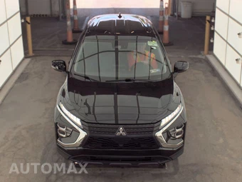 2022 Mitsubishi Eclipse Cross SE – miniatura 2