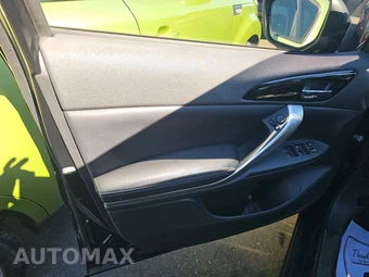 2022 Mitsubishi Eclipse Cross SE – miniatura 9