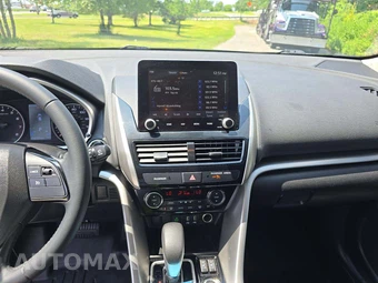 2022 Mitsubishi Eclipse Cross SE – miniatura 10