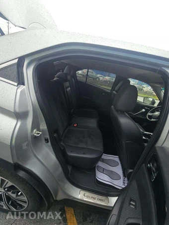 2022 Mitsubishi Eclipse Cross SEL – miniatura 13