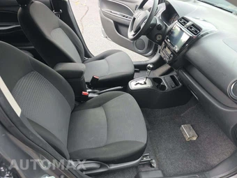 2022 Mitsubishi Mirage G4 LE – miniatura 18