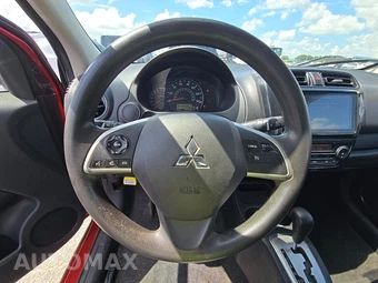 2022 Mitsubishi Mirage G4 LE – miniatura 10