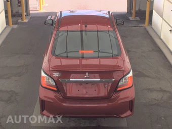 2022 Mitsubishi Mirage G4 LE – miniatura 5