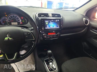2022 Mitsubishi Mirage G4 SE – miniatura 11