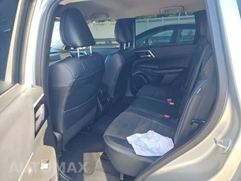 2022 Mitsubishi Outlander Black Edition - miniatura 13