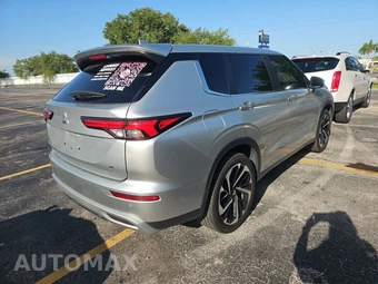 2022 Mitsubishi Outlander Black Edition - miniatura 4