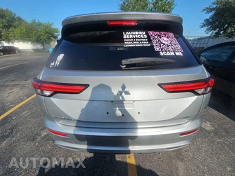 2022 Mitsubishi Outlander Black Edition - miniatura 5