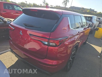 2022 Mitsubishi Outlander ES - miniatura 4