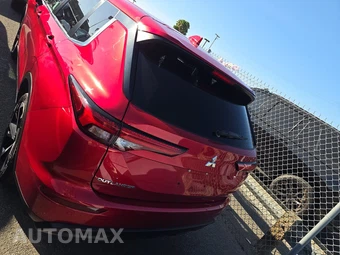 2022 Mitsubishi Outlander ES - miniatura 5