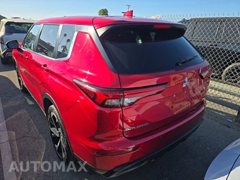 2022 Mitsubishi Outlander ES - miniatura 6