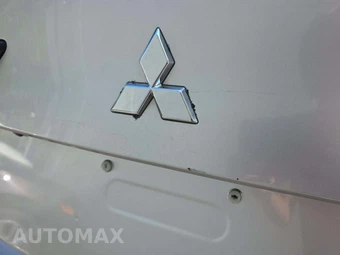 2022 Mitsubishi Outlander ES - miniatura 22