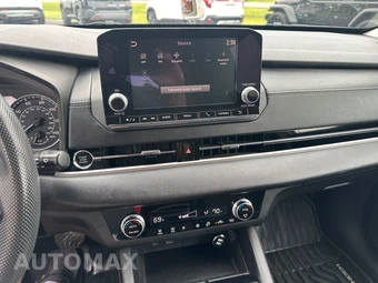 2022 Mitsubishi Outlander ES - miniatura 10
