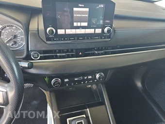 2022 Mitsubishi Outlander ES - miniatura 11