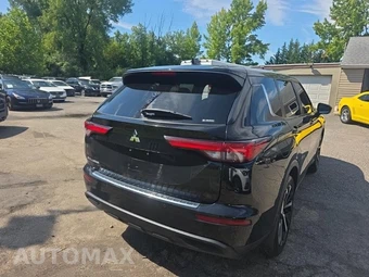 2022 Mitsubishi Outlander ES - miniatura 4