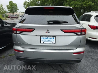 2022 Mitsubishi Outlander ES - miniatura 5