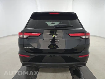 2022 Mitsubishi Outlander ES - miniatura 5