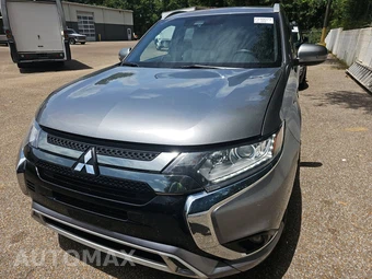 2022 Mitsubishi Outlander PHEV LE