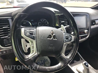 2022 Mitsubishi Outlander PHEV LE - miniatura 10