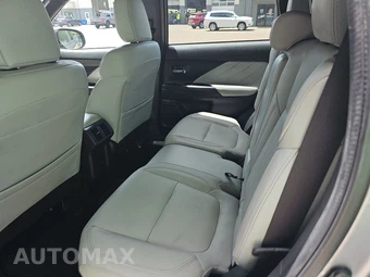 2022 Mitsubishi Outlander PHEV LE - miniatura 13