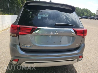 2022 Mitsubishi Outlander PHEV LE - miniatura 5