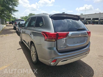 2022 Mitsubishi Outlander PHEV LE - miniatura 6