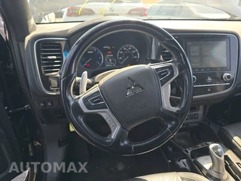 2022 Mitsubishi Outlander PHEV SEL - miniatura 10