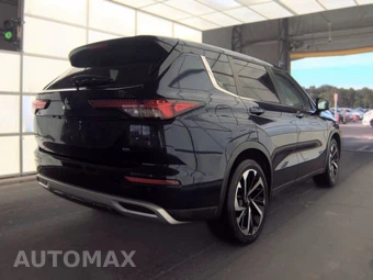 2022 Mitsubishi Outlander SE - miniatura 4
