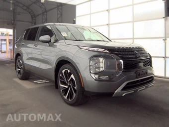 2022 Mitsubishi Outlander SE - miniatura 3