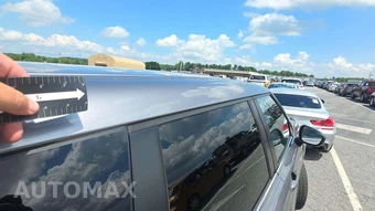 2022 Mitsubishi Outlander SE - miniatura 30