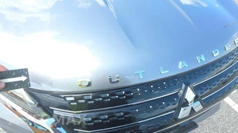 2022 Mitsubishi Outlander SE - miniatura 32