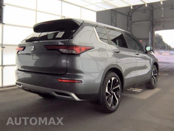 2022 Mitsubishi Outlander SE - miniatura 4