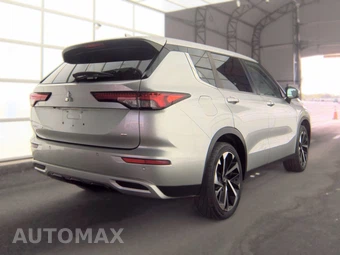 2022 Mitsubishi Outlander SE Launch Edition - miniatura 4