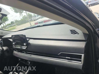 2022 Mitsubishi Outlander SE Launch Edition - miniatura 17